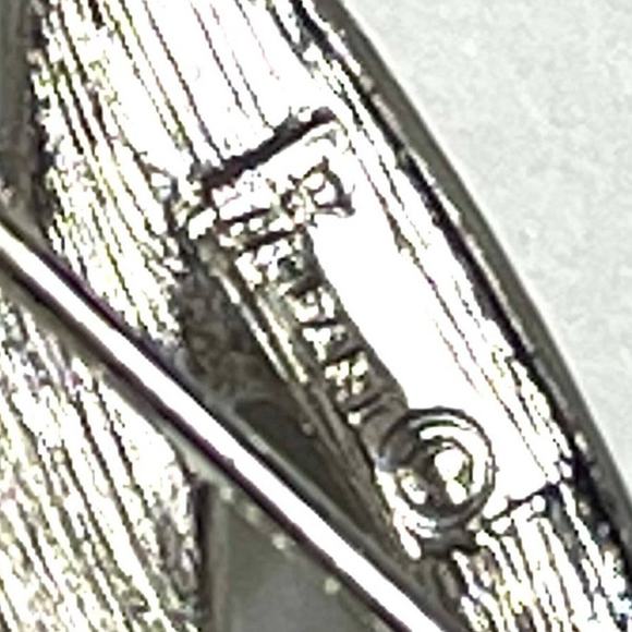 Vintage Brooch Crown Trifari Leaf Feather Vtg Silver Tone Costume Jewelry AU04 - Picture 3 of 4